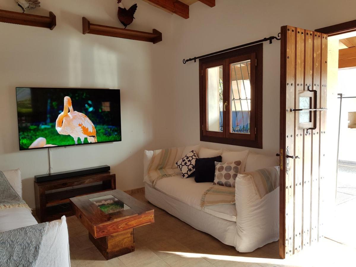 Villa Milagro - 3 Bedroom Finca Style Villa With Pool Near Golf Course/Beaches - Air Cond. Pollença Dış mekan fotoğraf